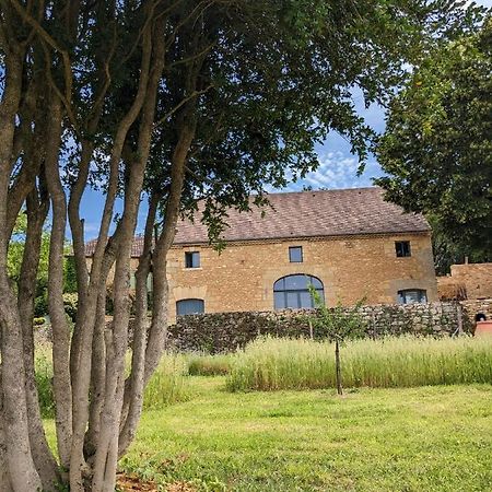 La Grange Symphorine, Chambre D'Hotes De Charme Situee Entre La Vallee De La Dordogne Et La Vallee De La Vezere Meyrals Luaran gambar
