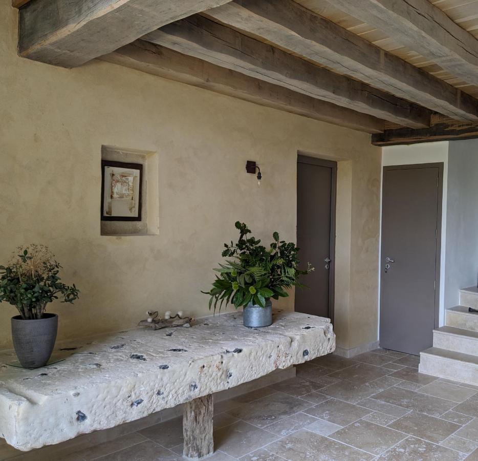 La Grange Symphorine, Chambre D'Hotes De Charme Situee Entre La Vallee De La Dordogne Et La Vallee De La Vezere Meyrals Luaran gambar